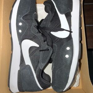 Nike Black and White Sneakers